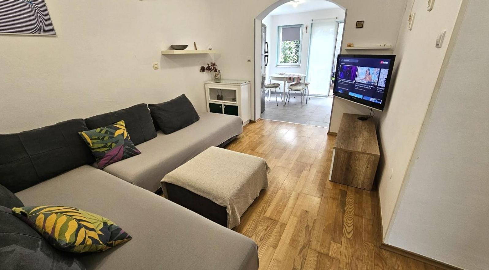 Apartment With Garden In Барбаріґа Екстер'єр фото
